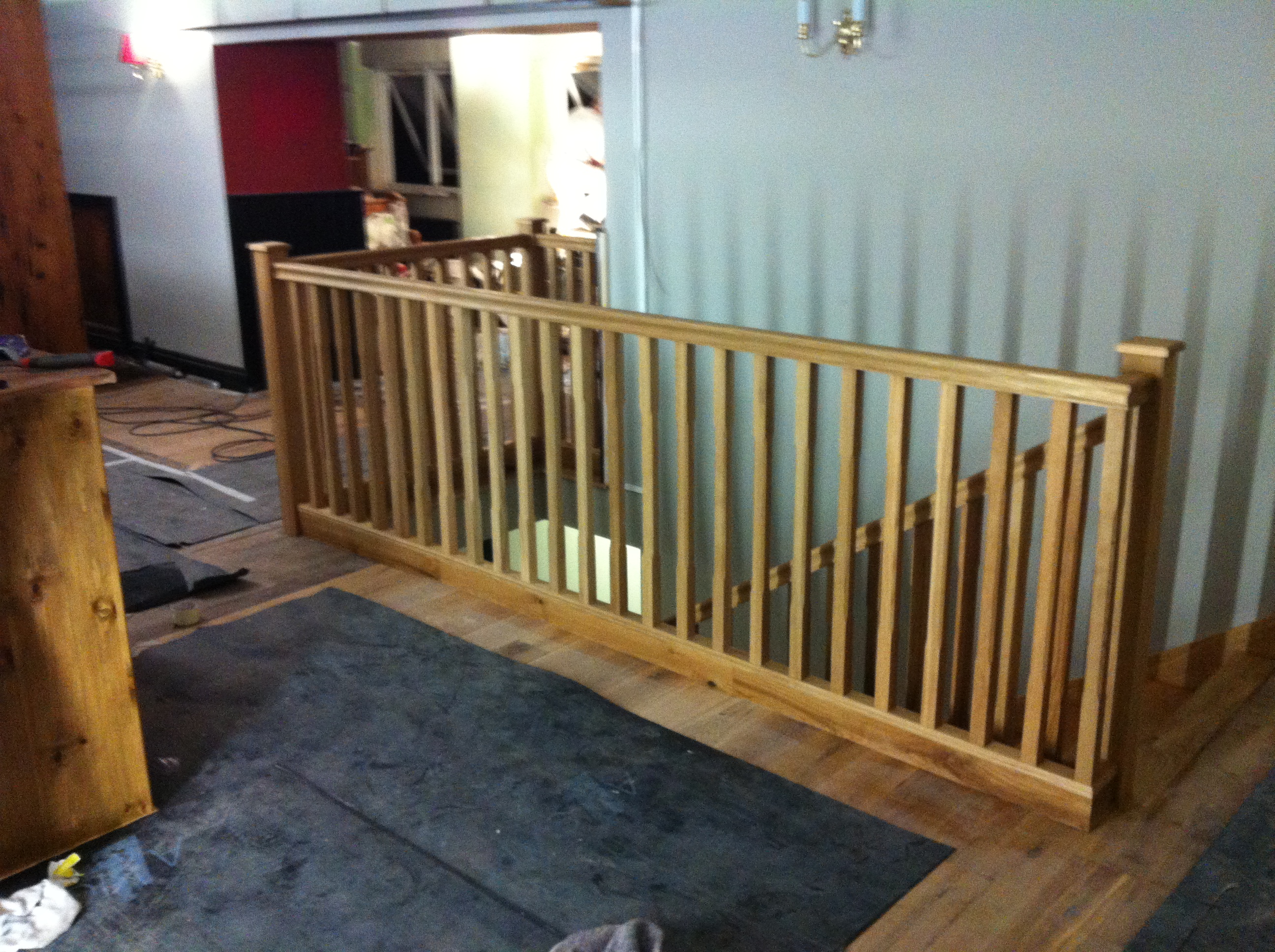 Solid handrail & balusters